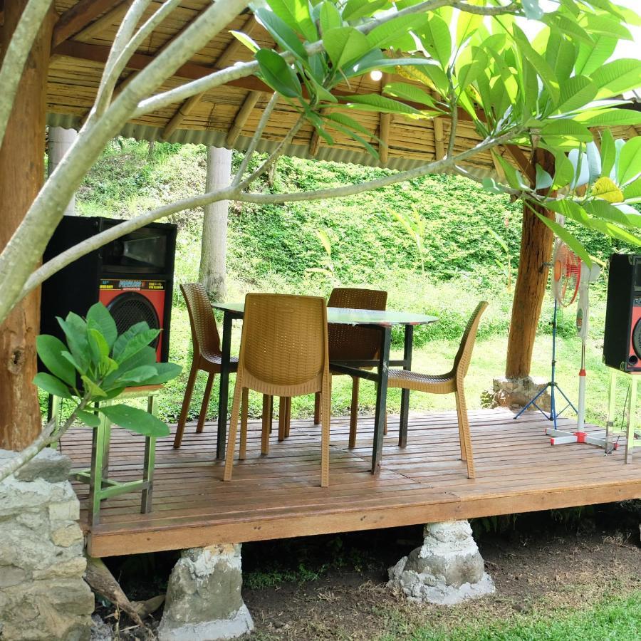 Kali Catur Resort Madiun Exterior photo